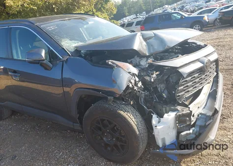 2021 Toyota Rav4 Xle из США, поврежденный, VIN 2T3W1RFV2MC104054